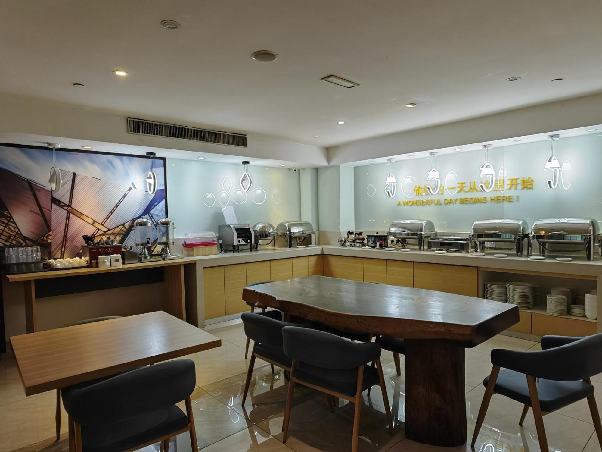 City Comfort Hotel Kuala Lumpur City Center Esterno foto